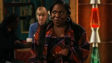 Akira How Deep Is Your Love Fuzzy Vestido ajustado usado por Harper Bettencourt (Laci Mosley) como se ve en iCarly (S03E05)