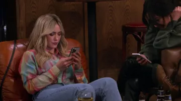Le Superbe Sunset Tower Tuck Shirt worn by Sophie (Hilary Duff) as seen in How I Met Your Father (S02E17)