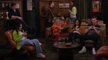 Nike Air Force 1 Shadow Cashmere usadas por Valentina (Francia Raisa) como se ve en How I Met Your Father (S02E17)