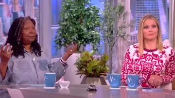 Dolce and Gabbana Tile-Print Silk Charmeuse Midi Vestido usado por Sara Haines como se ve en The View el 26 de junio de 2023
