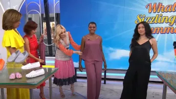 Robe à paillettes en soie Saloni Devon Colorblock portée par Chassie Post comme vu dans Aujourd’hui avec Hoda & Jenna le 26 juin 2023