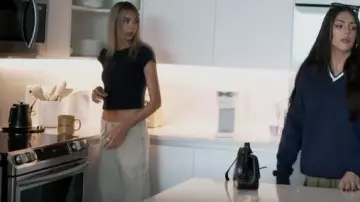 Lioness Miami Vice Linen Pant Wheat porté par Scarlet Stallone vu dans The Family Stallone (S01E08)