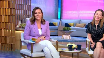 Veronica Beard Miller Dickey Jacket worn by Mary Bruce as seen in Good Morning America on June 30, 2023