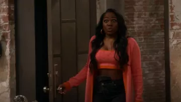 Akira Everyday Knit Cardigan usado por Harper Bettencourt (Laci Mosley) como se ve en iCarly (S03E06)