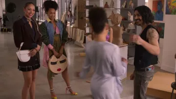 KM33 Little Face In A Circle Bag worn by Sondi (Corbin Reid) as seen in Run the World (S02E06)
