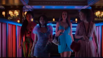 Louisa Ballou Pantalon de croisière Oiseaux de paradis porté par Sondi (Corbin Reid) vu dans Run the World (S02E06)