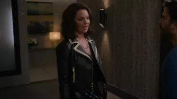 L'Agence Syd Trimmed Mo­to Jack­et worn by Tully Hart (Katherine Heigl) as seen in Firefly Lane (S02E13)