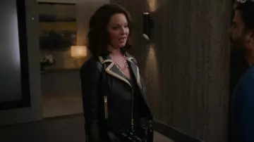 L'Agence Syd Trimmed Mo­to Jack­et worn by Tully Hart (Katherine Heigl) as seen in Firefly Lane (S02E13)