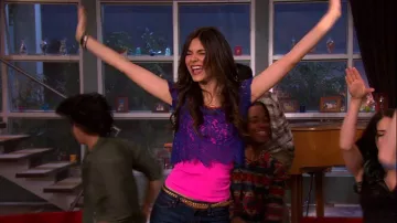 The high-gloss red of Tori Vega (Victoria Justice) in Victorious