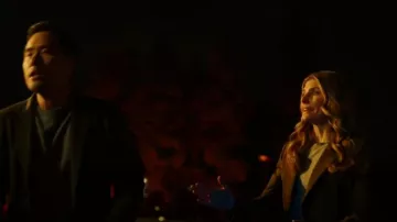 Veronica Beard Roya Dickey Blazer usado por Addison Augustine (Caitlin Bassett) como se ve en Quantum Leap (S01E18)