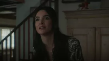 Gorjana Parker Necklace worn by Bess Marvin (Maddison Jaizani) as seen in Nancy Drew (S04E06)