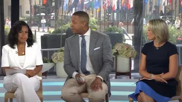 Endless Rose Cropped Short Sleeve Blazer in Ivory worn by Sheinelle Jones as seen in Today on  July 7, 2023