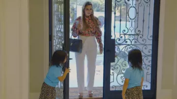Pantalones con cinturón Reiss Mia usados por D'Andra Simmons como se ve en The Real Housewives of Dallas (S05E11)