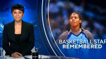 Kobi halperin Jor­di Twill Jack­et worn by Jericka Duncan as seen in CBS Evening News on  July 7, 2023