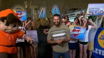 Fred Perry Striped Pique T Shirt worn by Ashan Singh as seen in Good Morning America on  July 13, 2023