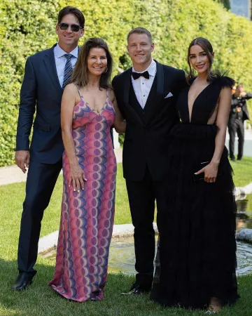 Sau Lee Sabrina Tulle Robe portée par Olivia Culpo sur sa story Instagram le 10 juillet 2023