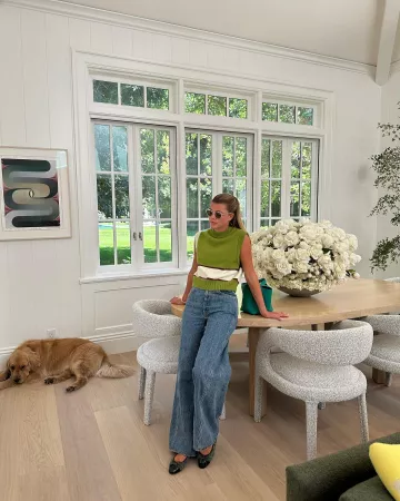Gafas de sol Oliver Peoples usadas por Sofia Richie en su publicación de Instagram el 13 de julio de 2023