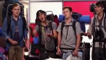 Top Ranch Water Flow V-Neck Tee worn by Kendall Knight (Kendall Schmidt) in Big Time Rush (S03E10)