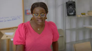 Fytoo Blue Light Block­ing Glass­es Fash­ion Col­or­ful Round worn by Ati Williams as seen in Hack My Home (S01E02)