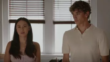 Rag & Bone Harvey Knit Polo usado por Jeremiah (Gavin Casalegno) como se ve en The Summer I Turned Pretty (S02E02)