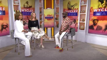 Tory Burch Drip Bouquet Silk Pleated Midi-Skirt usada por Jenna Bush Hager como se ve en Today with Hoda & Jenna el 17 de julio de 2023