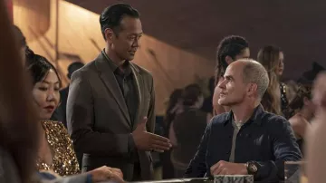 Vortic Watch porté par Mike November (Michael Kelly) vu dans Tom Clancy’s Jack Ryan (saison 4)