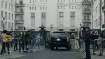 Le sommet sur la sécurité d’urgence à Londres a été filmé à la bibliothèque du Sénat à Londres dans Secret Invasion (S01E02)