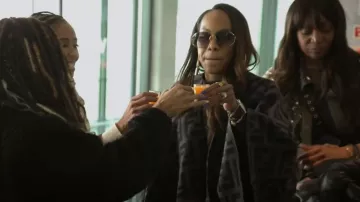 Lunettes de soleil Gucci Square Metal portées par Sanya Richards-Ross dans The Real Housewives of Atlanta (S15E10)