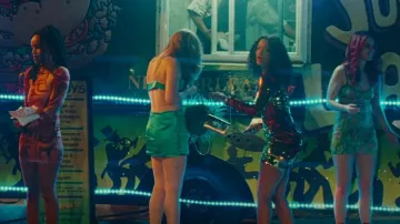 Halpern Lace-Up Swirl Mi­ni Dress worn by Rashida (Kiersey Clemons) as seen in Swarm (S01E07)