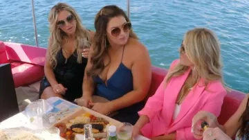 Gucci Eyewear Oversized Gradient Sunglasses worn by Emily Simpson as seen in The Real Housewives of Orange County (S17E07)