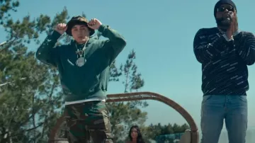 Gallery Dept. Olive Green & Orange Center Logo Sudadera con capucha usada por OhGeesy en Games Feat. Bino Rideaux & 03 Greedo [Video musical oficial]