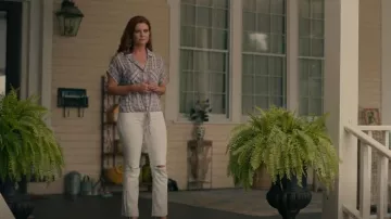 Madre The Hustler Ankle Fray Jeans usados por Maddie Townsend (JoAnna Garcia) como se ve en Sweet Magnolias (S03E01)