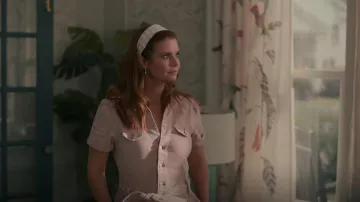 Combinaison ceinturée Paige Anessa portée par Maddie Townsend (JoAnna Garcia) vue dans Sweet Magnolias (S03E06)