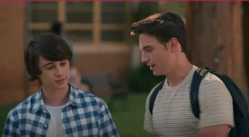 Marine Layer Signature Crew Tee in Hedge Green and Vintage Indigo worn by Tyler 'Ty' Townsend (Carson Rowland) as seen in Sweet Magnolias (S03E08)