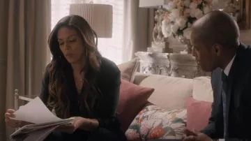 Theory Driya Blouse worn by Grace Greenleaf (Merle Dandridge) as seen in Greenleaf (S05E01)