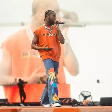 Marni x No Vacancy Inn Blue Tropical Patch Jeans porté par Key Glock sur son compte Instagram @keyglock