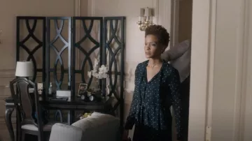 Alexis Leila Robe portée par Kerissa Greenleaf (Kim Hawthorne) vue dans Greenleaf (S05E02)