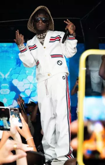 Gucci Beige GG Canvas Sun Hat usado por Lil Uzi Vert para su actuación en vivo en Rolling Loud Miami 2023