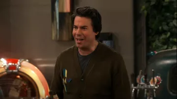 Scotch & Soda Patched-On Art­work V-Neck Cardi­gan worn by Spencer Shay (Jerry Trainor) as seen in iCarly (S03E10)