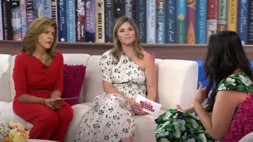 Black Halo Classic 3/4 Sleeve Jackie O Jumpsuit worn by Hoda Kotb as seen in Today with Hoda & Jenna on  July 26, 2023