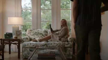 Ugg Scuffette Slippers worn by Susannah (Rachel Blanchard) as seen in The Summer I Turned Pretty (S02E05)