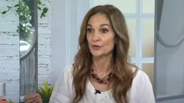Free People Daisy Chains Eyelet Top utilizado por Joy Bauer como se ve en Today on July 28, 2023