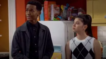 H&M Jacquard Knit Vest worn by Scary(Leah Gold) as seen in Pretty Freekin Scary (S01E02)