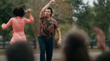 Paul Smith Gents Tailored Camp Shirt usada por Jesse Gemstone (Danny McBride) como se ve en The Righteous Gemstones (S03E09)