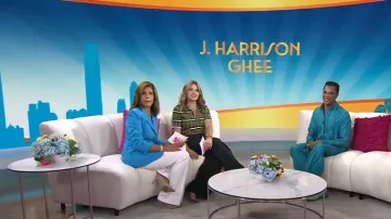 Casablanca Futuro Optimisto Memphis Mulas de cuero usadas por J. Harrison Ghee como se ve en Today with Hoda & Jenna el 31 de julio de 2023