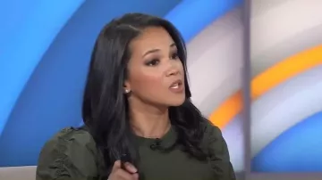 Frame Ruched Sleeve T-Shirt worn by Laura Jarrett as seen in Today on August 2, 2023