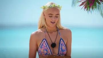 Shein Bikinx Floral Print Bikini Set usado por Elys Hutchinson como se