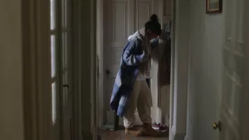 Ugg Boots worn by Mira Ray (Priyanka Chopra) as seen in Love Again