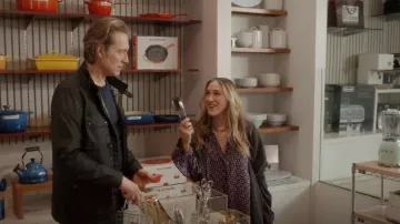 Maskit Oprah Knit Cardi­gan worn by Carrie Bradshaw (Sarah Jessica Parker) as seen in And Just Like That… (S02E08)