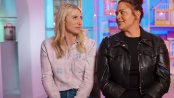 Chemise avant Time and Tru Soft Button à manches longues portée par Jasmine Roth vue dans Barbie Dreamhouse Challenge (S01E04)